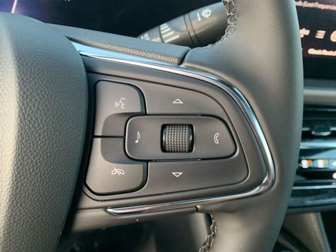 New 2026 Buick Envista Avenir image 17