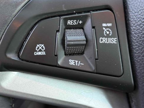 Used 2015 Chevrolet Trax LT w/ LT Sun and Sound Package image 82