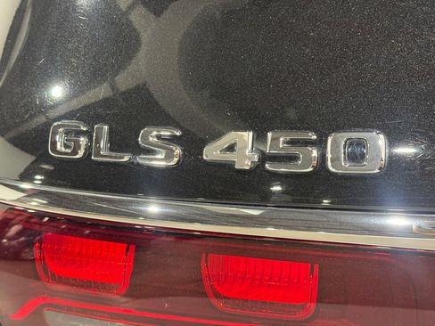 Used 2026 Mercedes-Benz GLS 450 4MATIC image 32