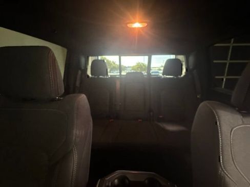 Used 2025 RAM 1500 Big Horn AWD/4WD image 16