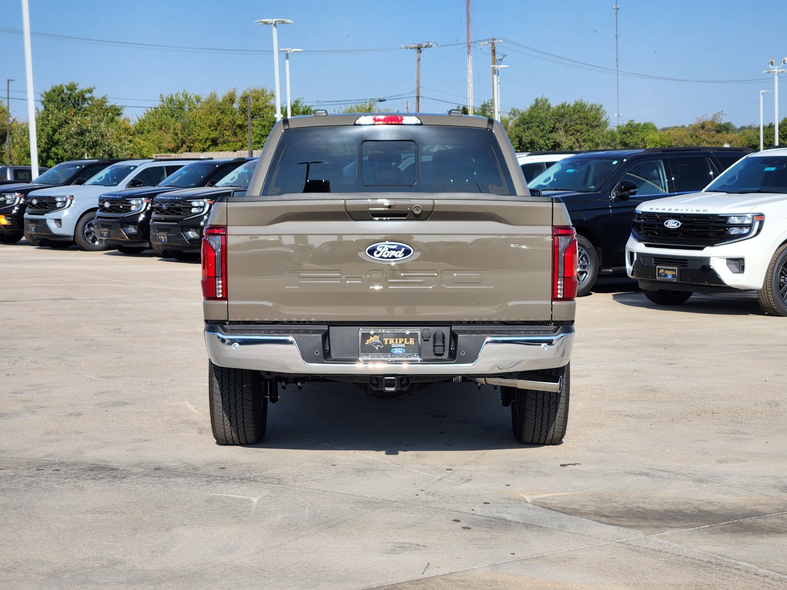 New 2026 Ford F150 Lariat w/ Equipment Group 502A High AWD/4WD image 8