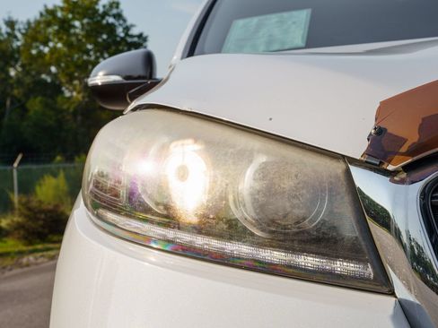 Used 2020 Kia Sorento S FWD image 10