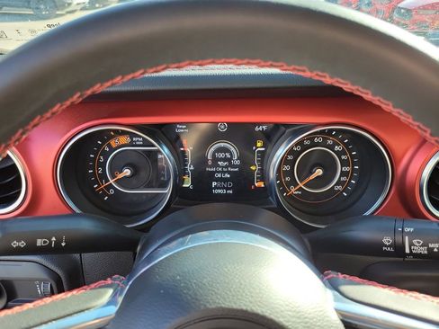 Used 2023 Jeep Gladiator Rubicon image 20