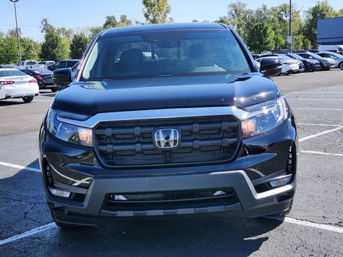 Used 2025 Honda Ridgeline RTL image 3