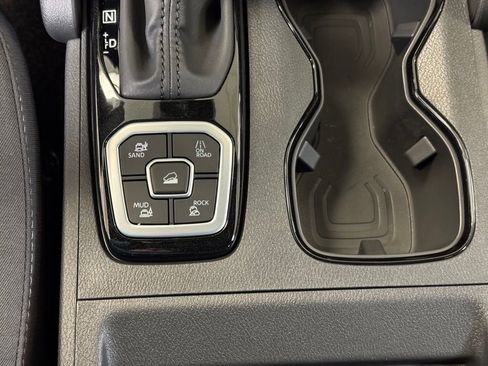 New 2026 Nissan Frontier SV w/ All-Weather Content Package image 36