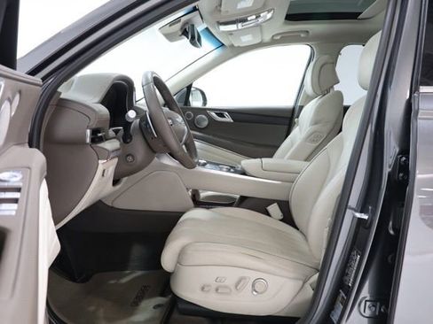 Used 2023 Genesis GV80 3.5T w/ Advanced Package AWD/4WD image 18