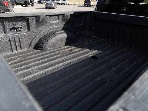 Used 2019 Ford F250 XLT w/ XLT Value Package image 12