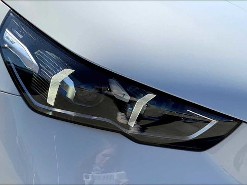 New 2025 BMW 530i xDrive 530i xDrive image 13