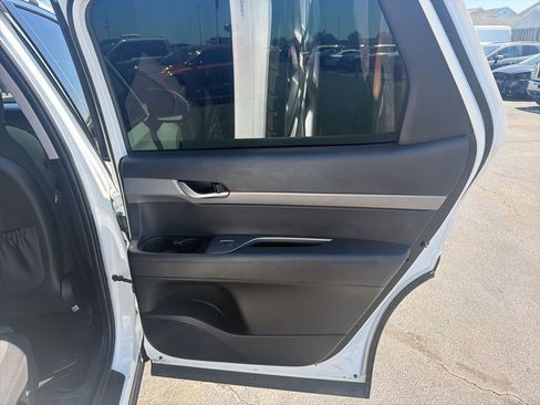 Used 2022 Hyundai Palisade SE AWD/4WD image 45