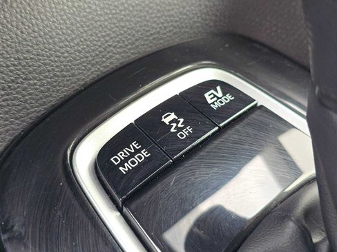 Certified 2026 Toyota Corolla LE FWD image 33