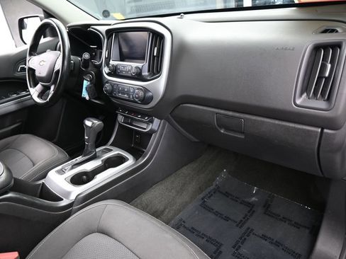Used 2018 Chevrolet Colorado LT w/ Redline Special Edition AWD/4WD image 45