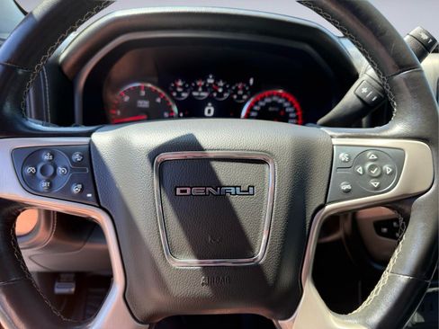 Used 2016 GMC Sierra 1500 Denali w/ Enhanced Driver Alert Package AWD/4WD image 28