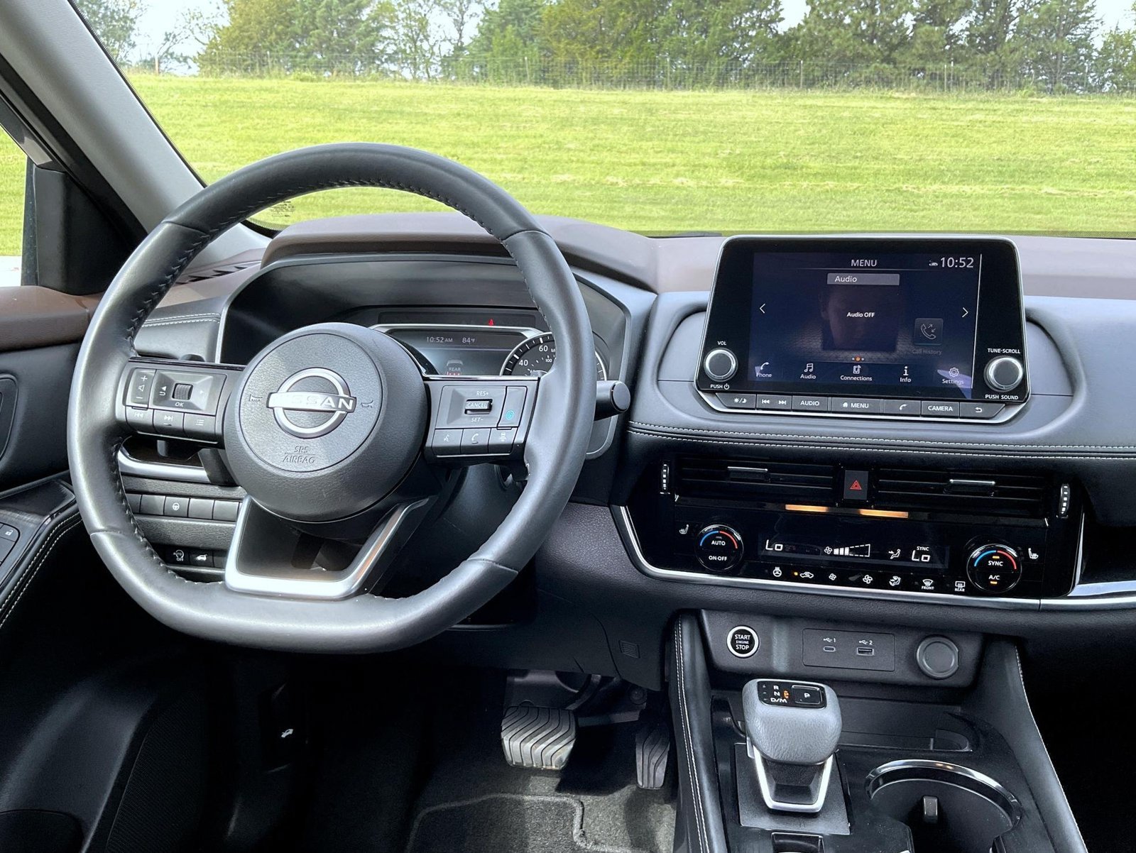 Used 2023 Nissan Rogue SL AWD/4WD image 15