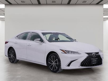 Certified 2025 Lexus ES 350 w/ Premium Package
