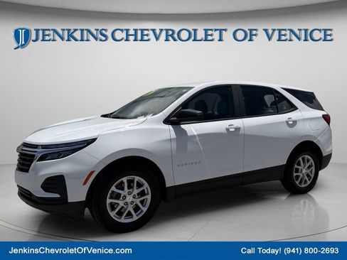 Used 2024 Chevrolet Equinox LS FWD image 10