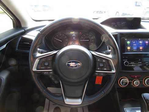 Used 2020 Subaru Crosstrek 2.0i Premium image 10