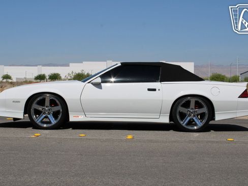 Used 1989 Chevrolet Camaro LT image 37