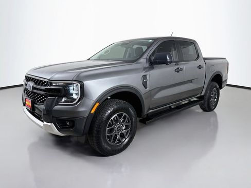 Used 2025 Ford Ranger XLT AWD/4WD image 3