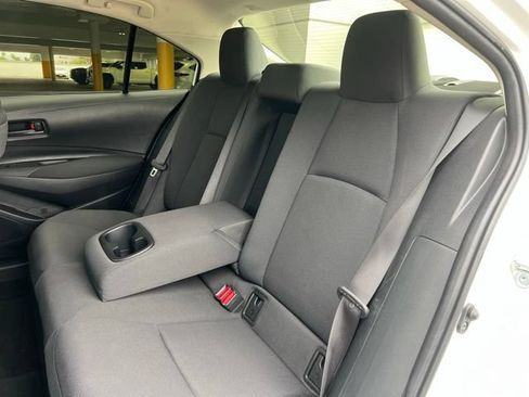 Used 2024 Toyota Corolla LE FWD image 18