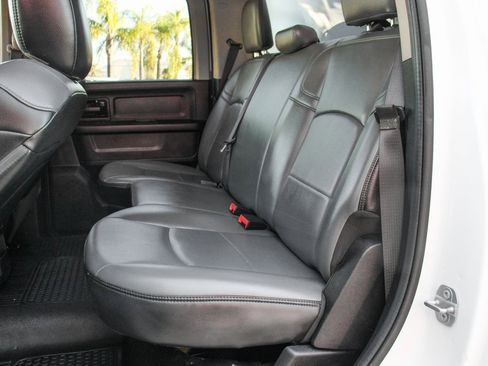 Used 2020 RAM 5500 Tradesman w/ Chrome Appearance Group image 36