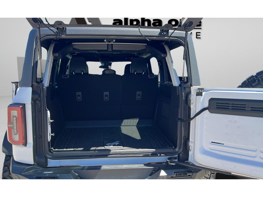 Used 2023 Ford Bronco Wildtrak AWD/4WD image 16