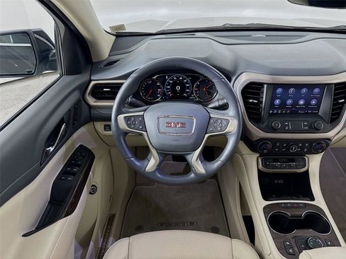 Used 2021 GMC Acadia Denali w/ Denali Ultimate Package image 25