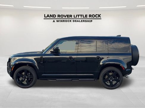 New 2026 Land Rover Defender 110 V8 image 6