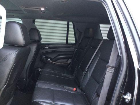 Used 2016 GMC Yukon SLT w/ Open Road Package AWD/4WD image 8