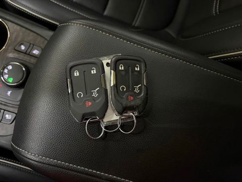 Used 2023 GMC Acadia Denali w/ Denali Ultimate Package AWD/4WD image 98