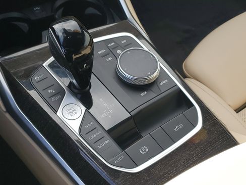 Used 2023 BMW 430i Convertible w/ Convenience Package image 23