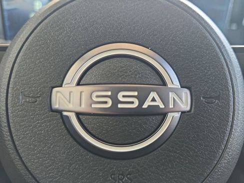 New 2026 Nissan Kicks SR image 5