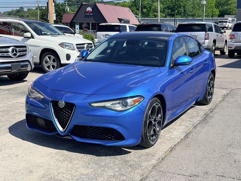 Used 2018 Alfa Romeo Giulia AWD image 10