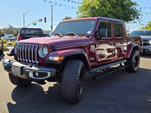 Used 2022 Jeep Gladiator Overland w/ Popular Equipment Package AWD/4WD image 8