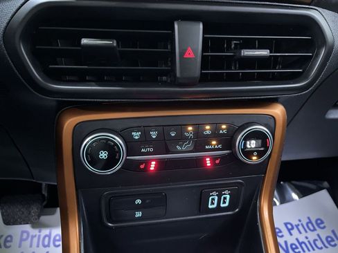Used 2021 Ford EcoSport SE w/ SE Appearance Package image 23