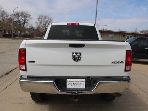 Used 2017 RAM 2500 SLT AWD/4WD image 4