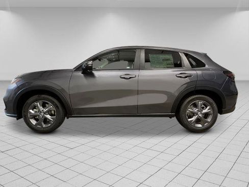New 2026 Honda HR-V LX image 2