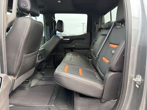 Used 2021 GMC Sierra 1500 AT4 w/ AT4 Premium Package image 27