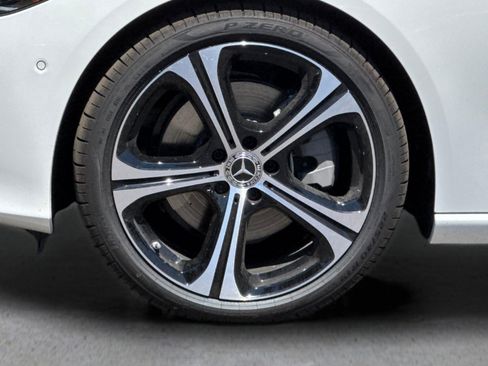 New 2025 Mercedes-Benz C 300 4MATIC Sedan image 34