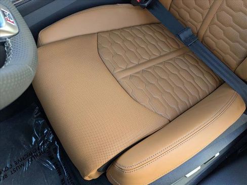 New 2026 Audi RS Q8 performance image 4