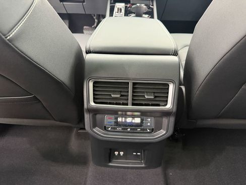 New 2026 Volkswagen Atlas SEL image 27