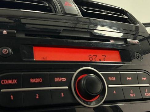 Used 2014 Mitsubishi Mirage DE image 16