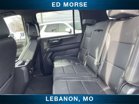 Used 2025 Chevrolet Suburban Z71 AWD/4WD image 23