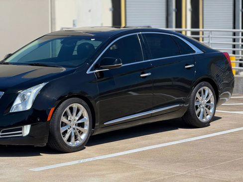 Used 2014 Cadillac XTS Luxury FWD image 4