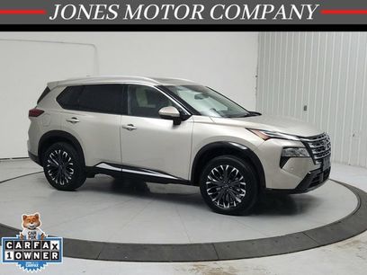 Used 2026 Nissan Rogue Platinum w/ Platinum Premium Package
