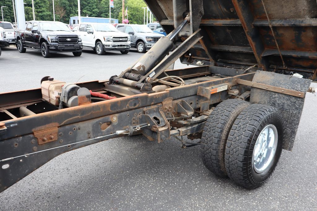 Used 2021 RAM 3500 Tradesman w/ Chrome Appearance Group RWD image 22