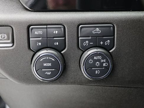 Used 2024 Chevrolet Silverado 1500 RST image 31