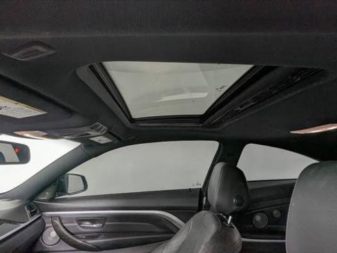 Used 2019 BMW 430i Coupe w/ M Sport Package RWD image 16