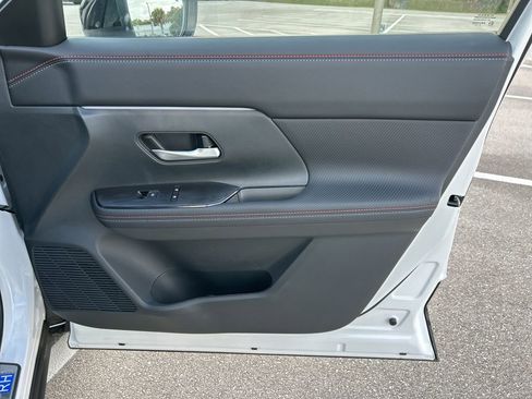 New 2026 Nissan Kicks SR FWD image 40