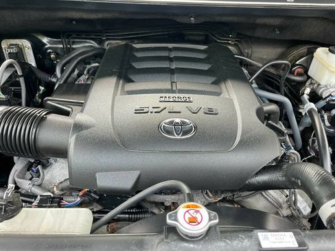 Used 2019 Toyota Tundra SR5 AWD/4WD image 42