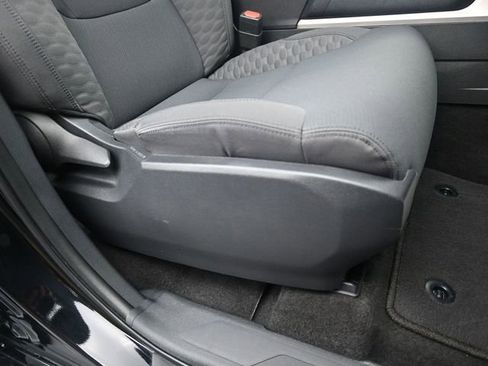 Used 2022 Toyota Tundra SR5 w/ TRD Off-Road Package image 17